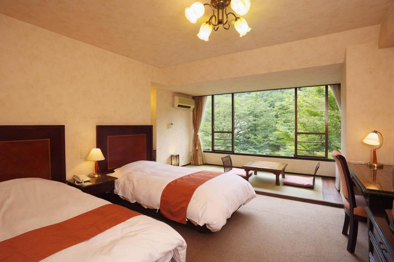 Tonosawa Quatre Saisons Otel Hakone Dış mekan fotoğraf